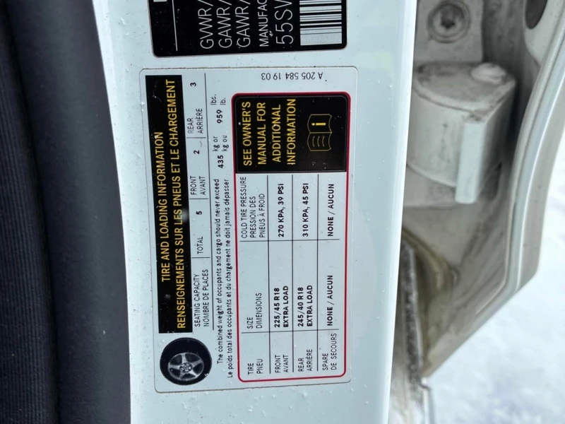 Mercedes-Benz C 300 2018 4MATIC * ПРЕДСТАВИТЕЛСТВО НА MERCEDES * , снимка 16 - Автомобили и джипове - 53289753