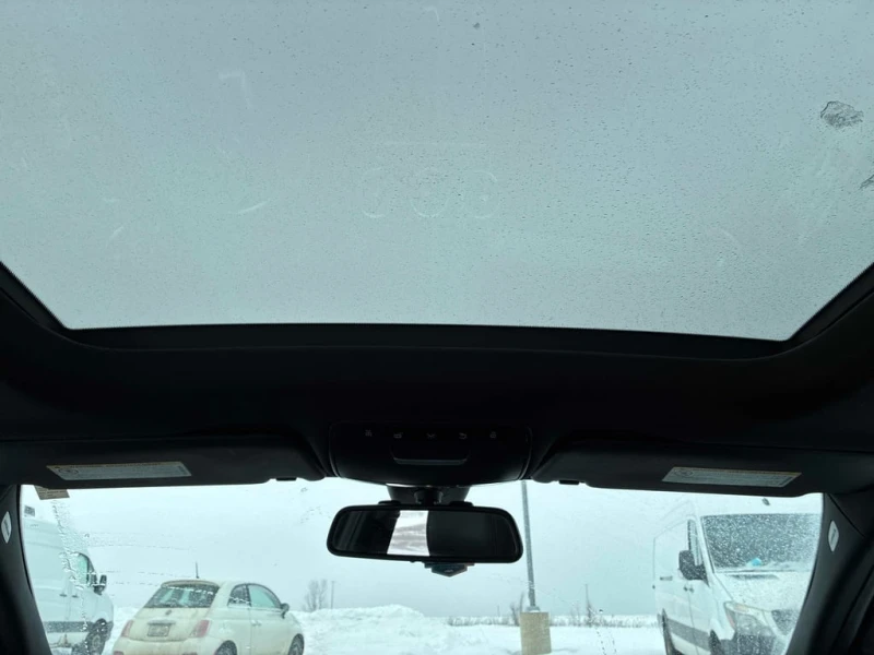 Mercedes-Benz C 300 2018 4MATIC * ПРЕДСТАВИТЕЛСТВО НА MERCEDES * , снимка 13 - Автомобили и джипове - 53289753