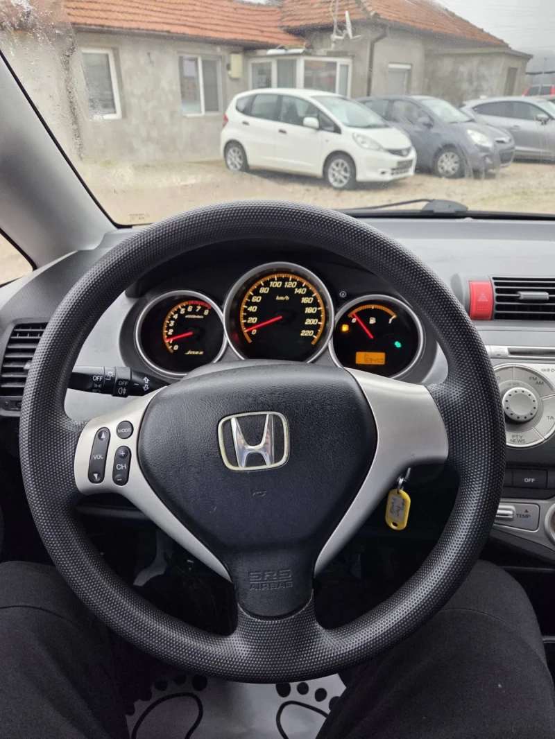 Honda Jazz, снимка 11 - Автомобили и джипове - 53466297