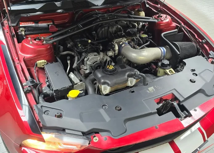 Ford Mustang 4.0 214 - изображение 6