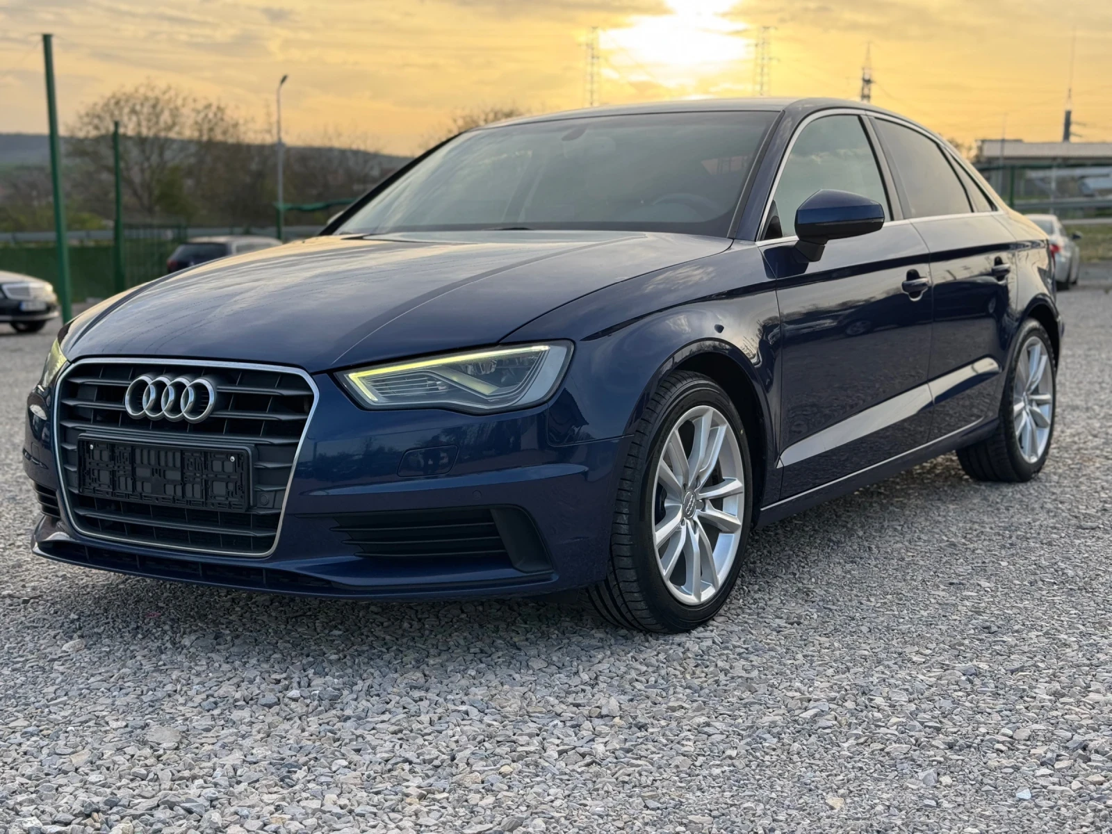 Audi A3 2.0 TDI 150 кс Седан ЕВРО 6 Ful led vision, снимка 1