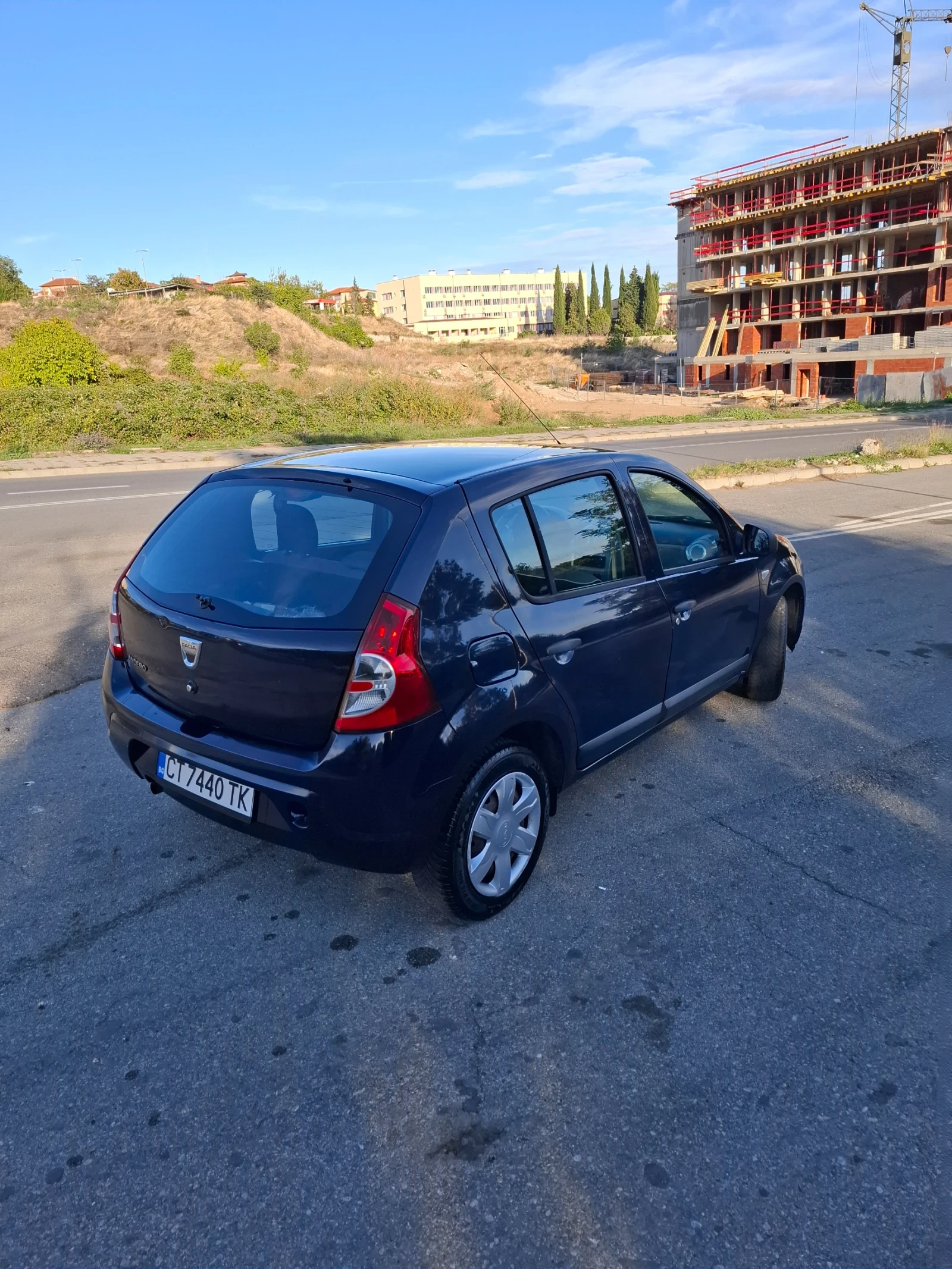 Dacia Sandero 1.2 Gas Benzin - изображение 5