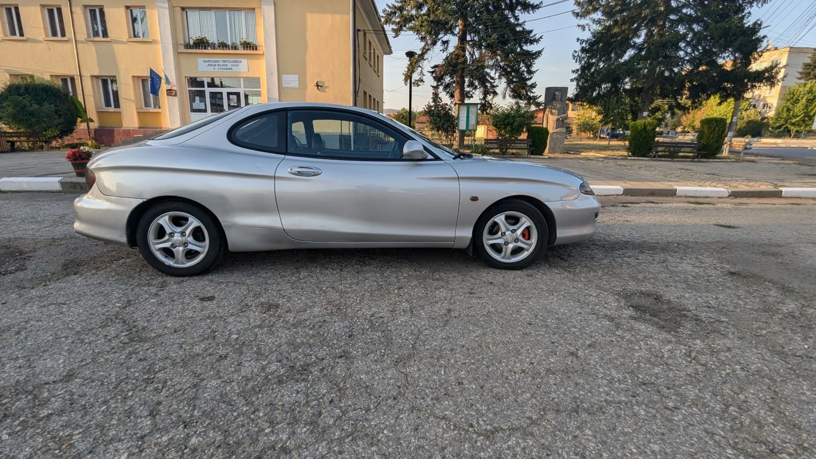 Hyundai Coupe  - изображение 4