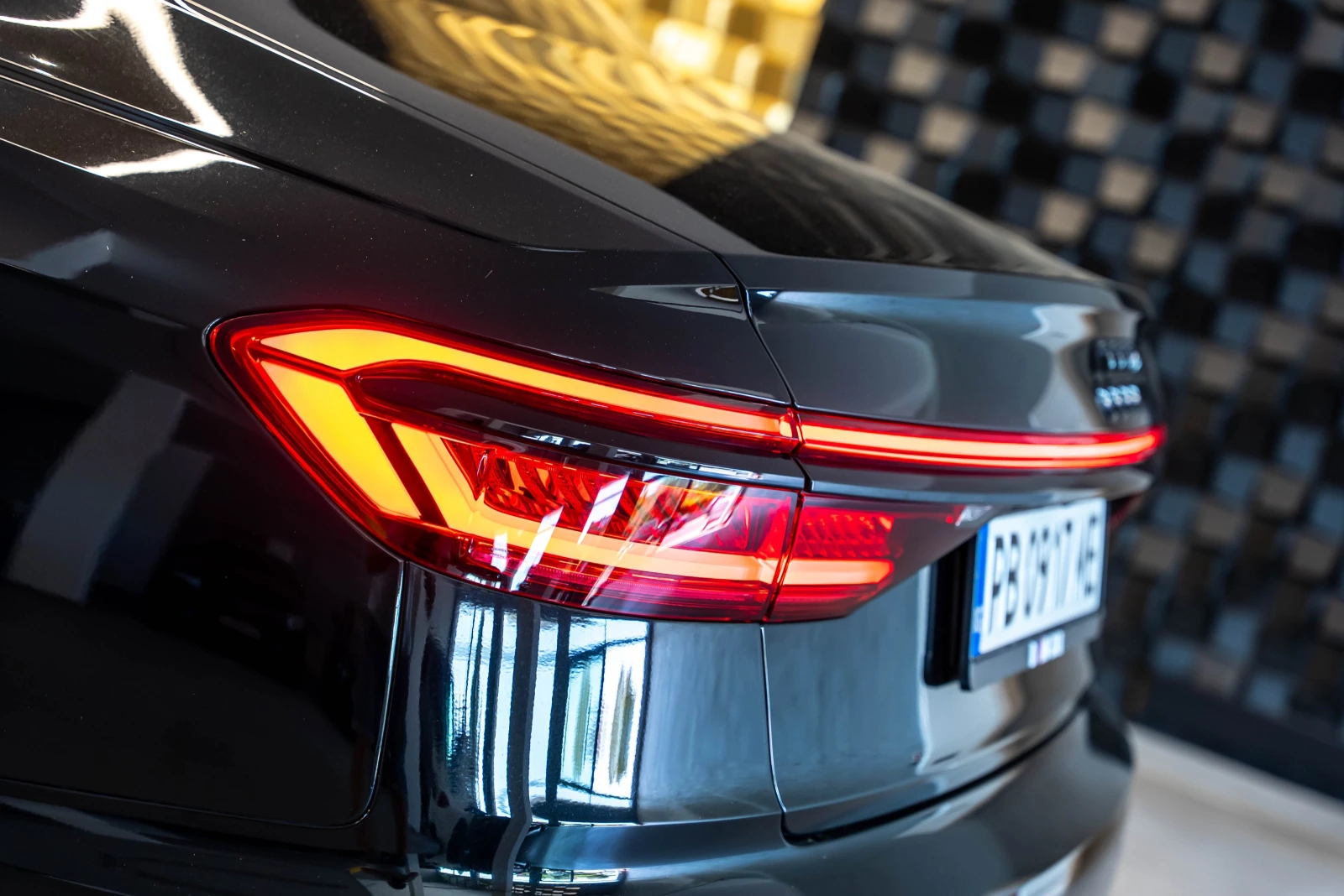 Audi A8 TDI quattro - изображение 6