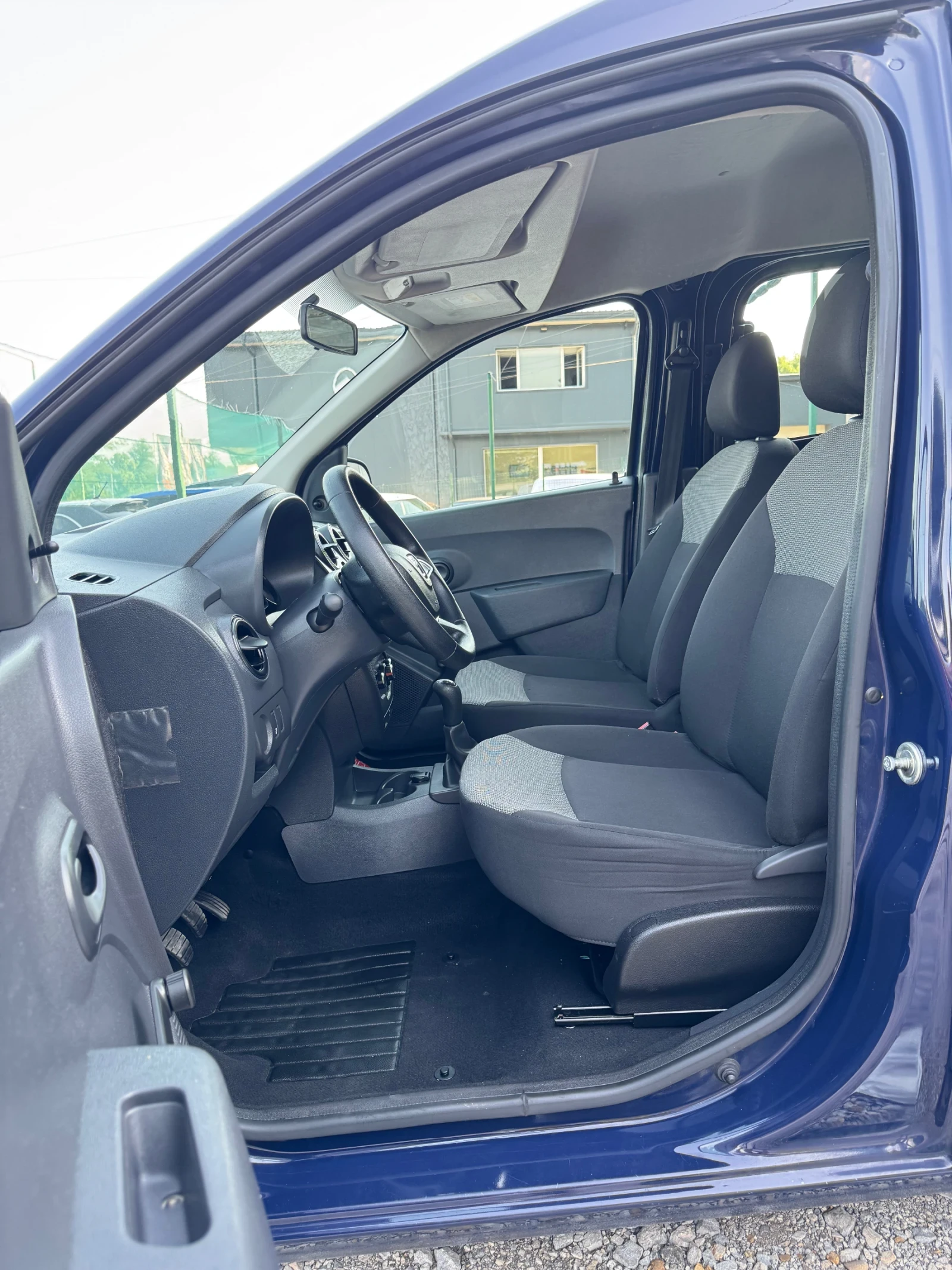 Dacia Dokker 1.6i 102kc.* Ambiance* 151000kм - изображение 10