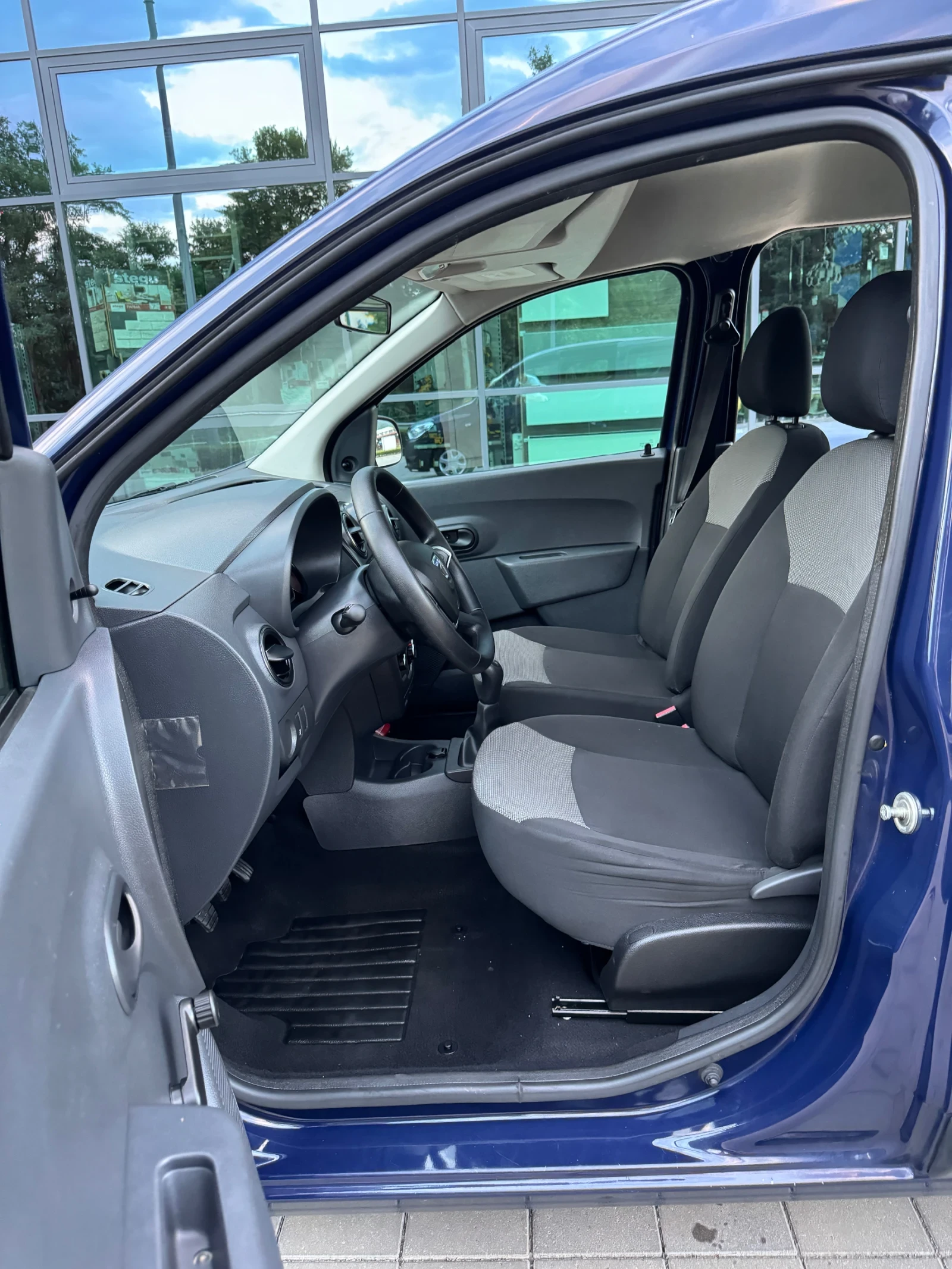 Dacia Dokker 1.6i 102kc.* Ambiance* 151000kм - изображение 9
