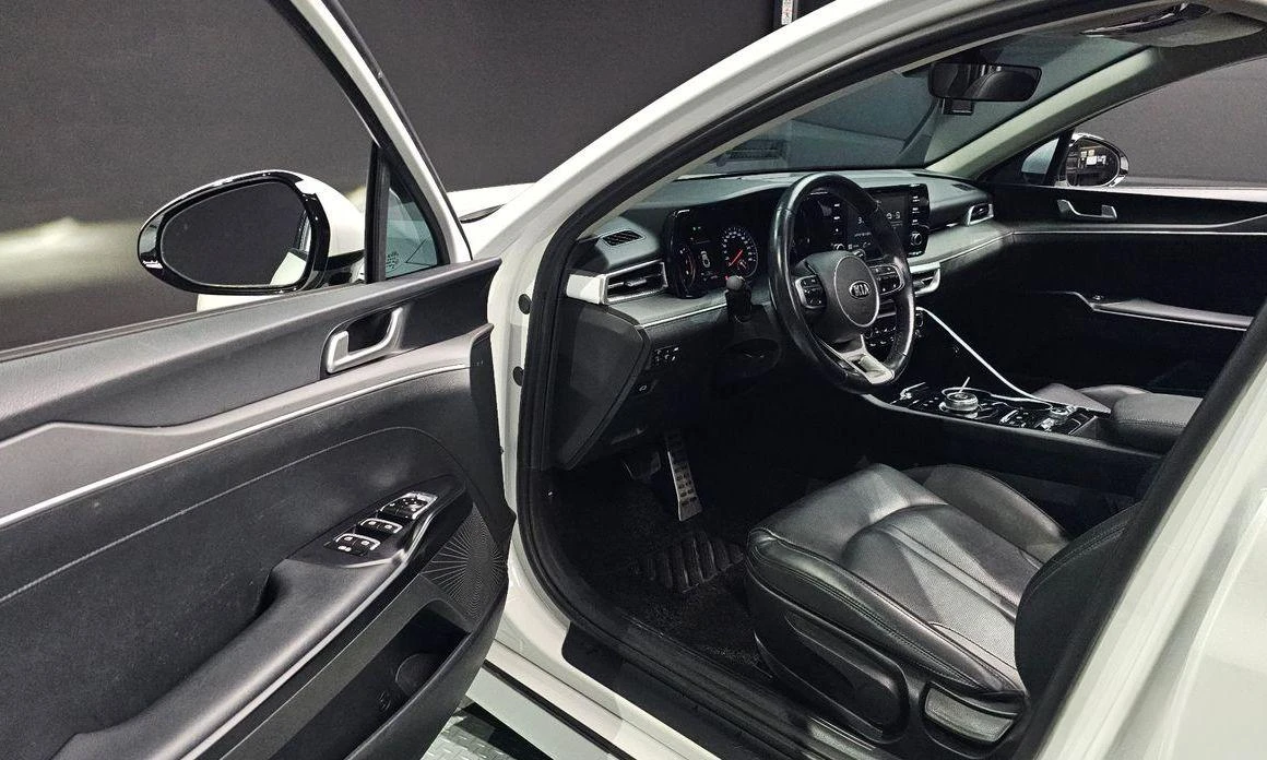 Kia K5 | Mobile.bg   12