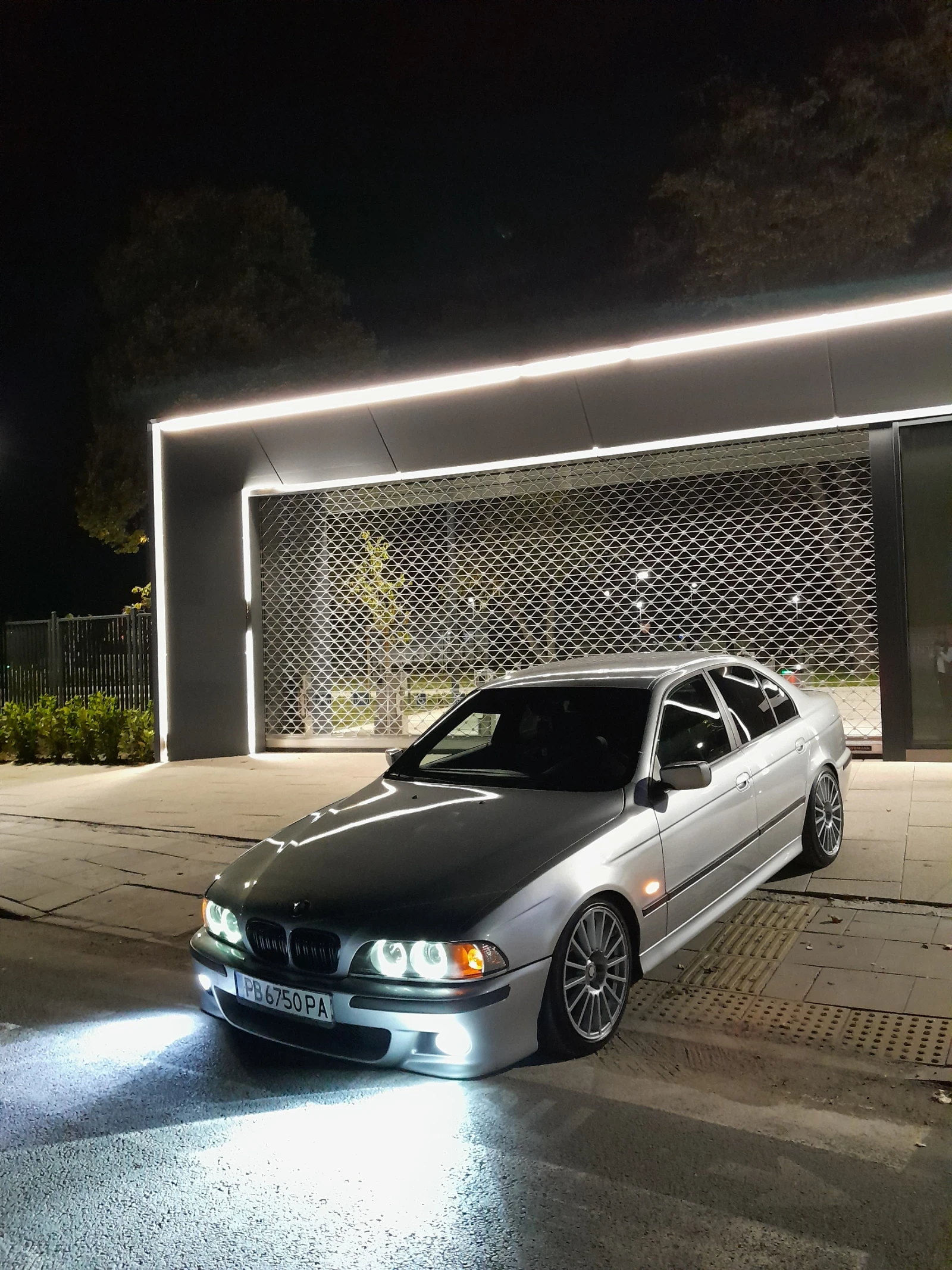 BMW 530  - изображение 2