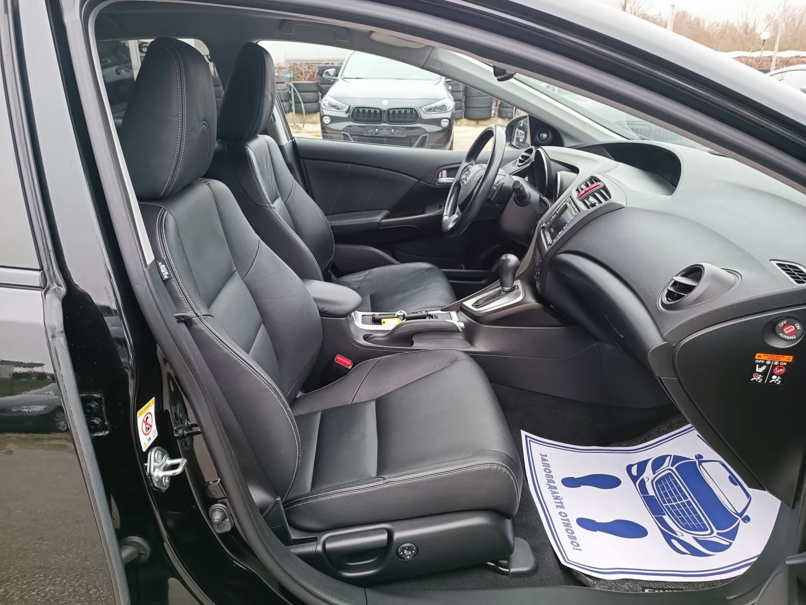 Honda Civic 1.8i-140��-���������-�������-Keyless-NAVI-FULL   | Mobile.bg � ����������� 12