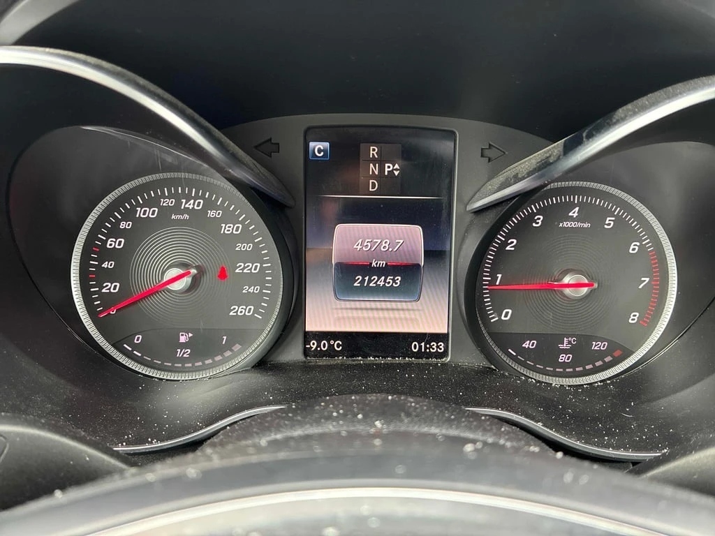 Mercedes-Benz C 300 2018 4MATIC * ПРЕДСТАВИТЕЛСТВО НА MERCEDES *  - изображение 8