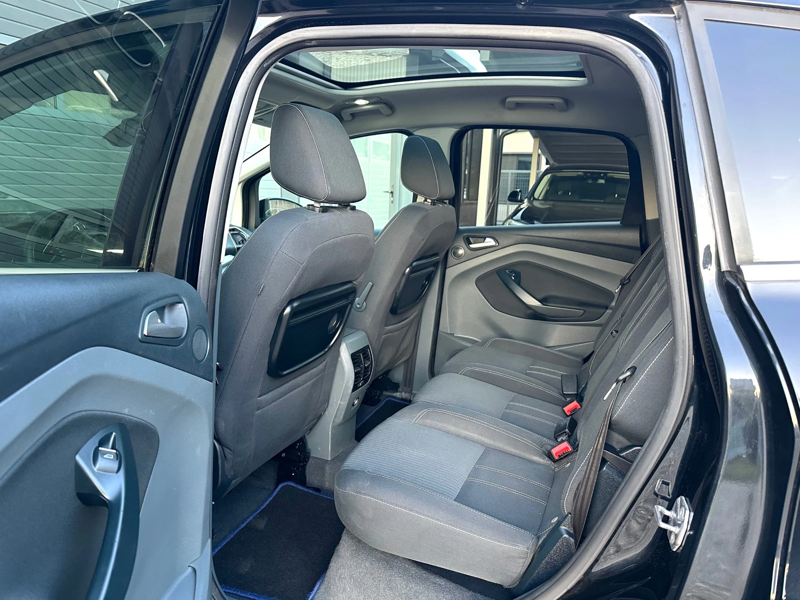 Ford C-max 1.6 HDI 116�� ���� �������� ���������� KEY LESS GO | Mobile.bg � ����������� 14