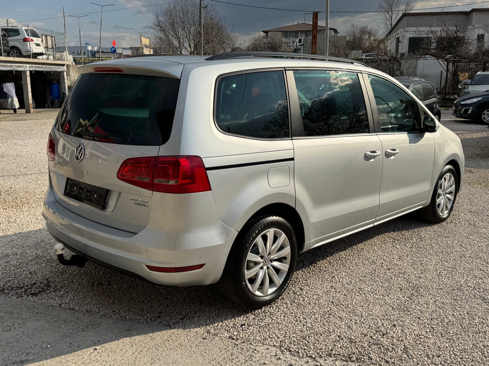 VW Sharan АВТОМАТИК, снимка 4 - Автомобили и джипове - 53976055