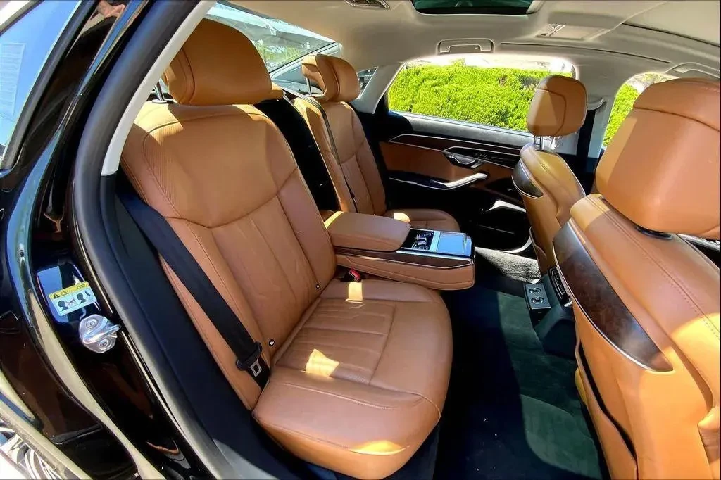 Audi A8 L 55 TFSI QUATTRO, снимка 12 - Автомобили и джипове - 54429610