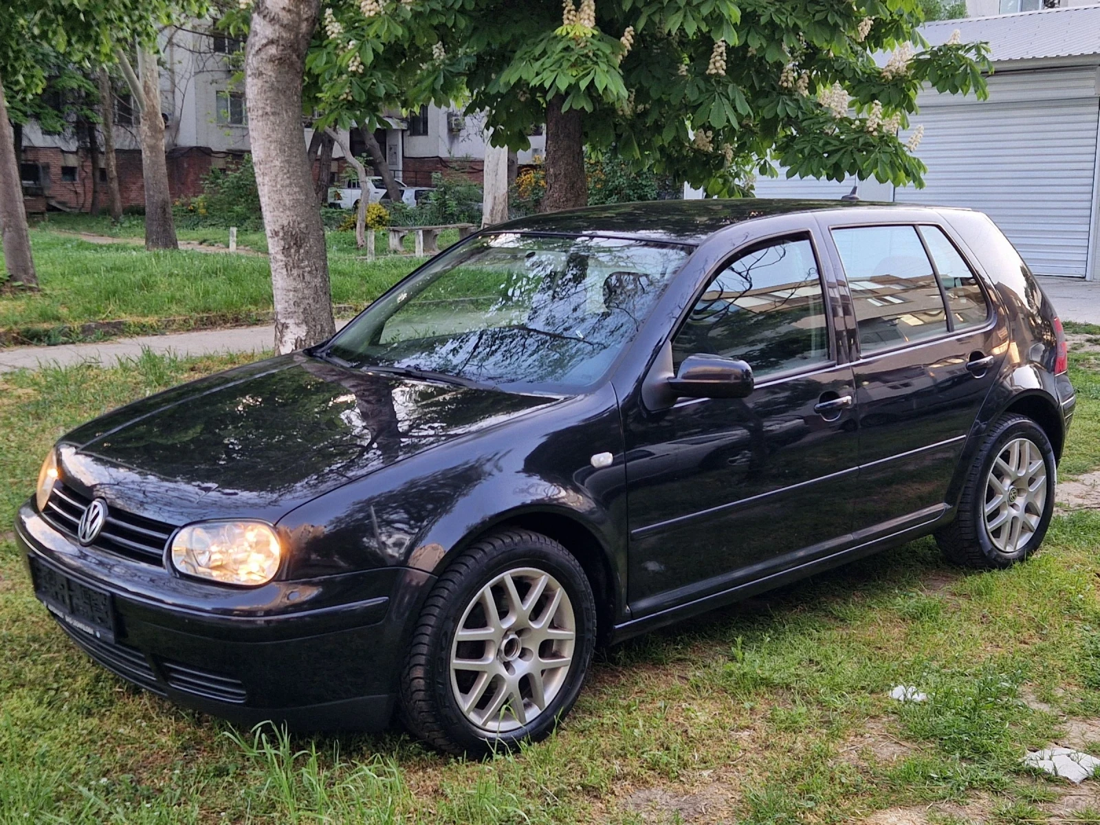 VW Golf 1.9TDI 90к.с., снимка 3 - Автомобили и джипове - 54454327