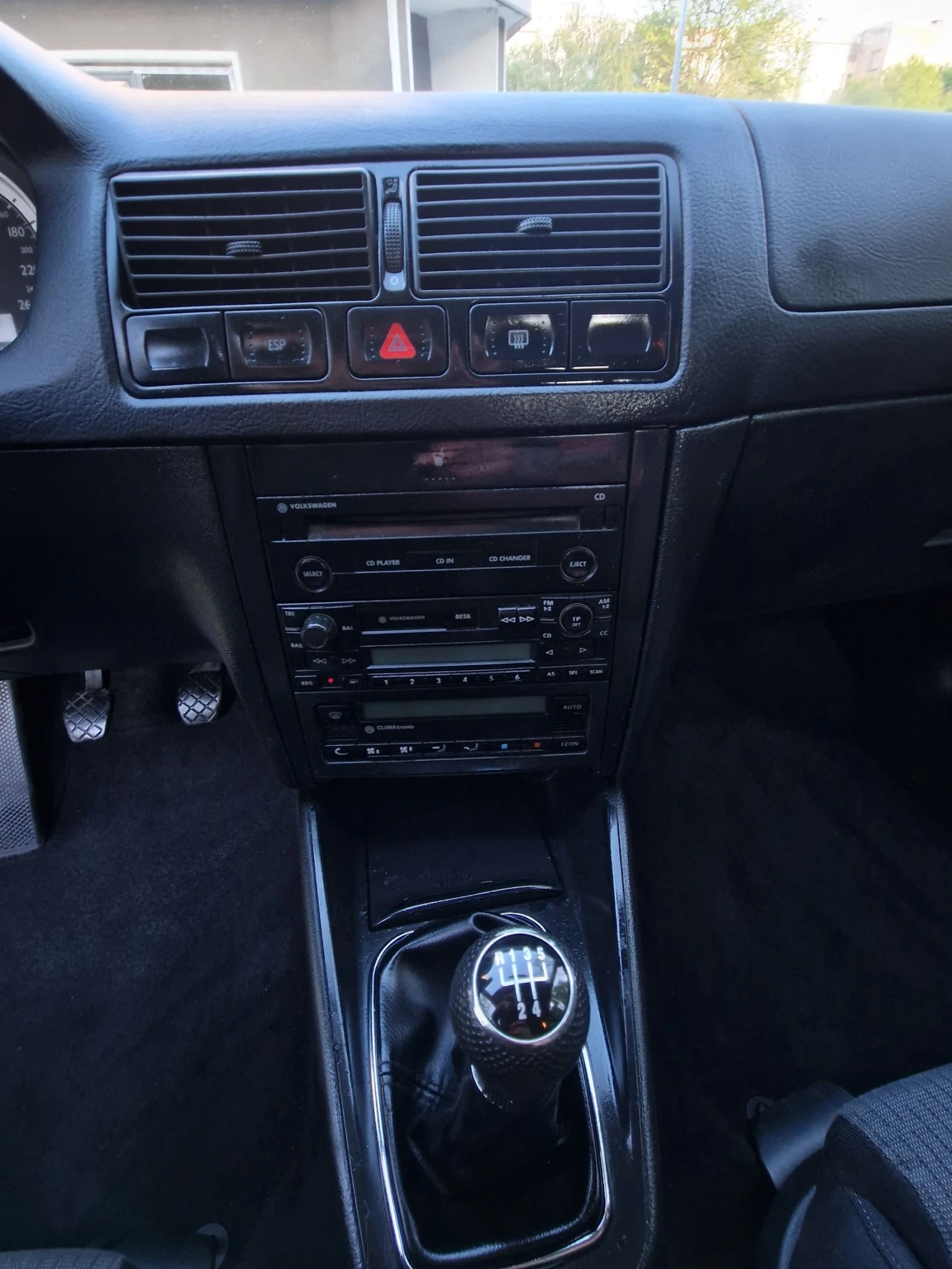 VW Golf 1.9TDI 90к.с., снимка 9 - Автомобили и джипове - 54454327