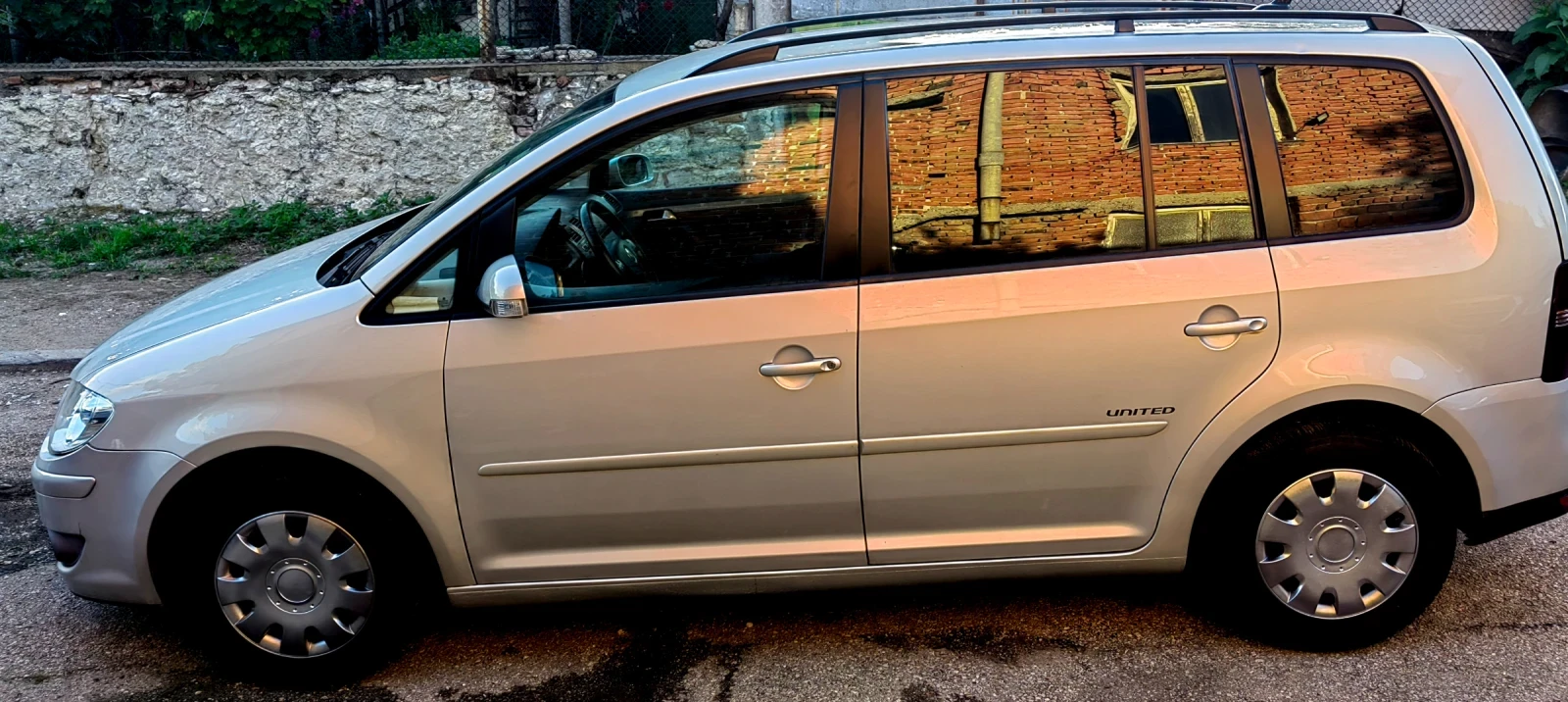 VW Touran Face, снимка 16 - Автомобили и джипове - 54724198