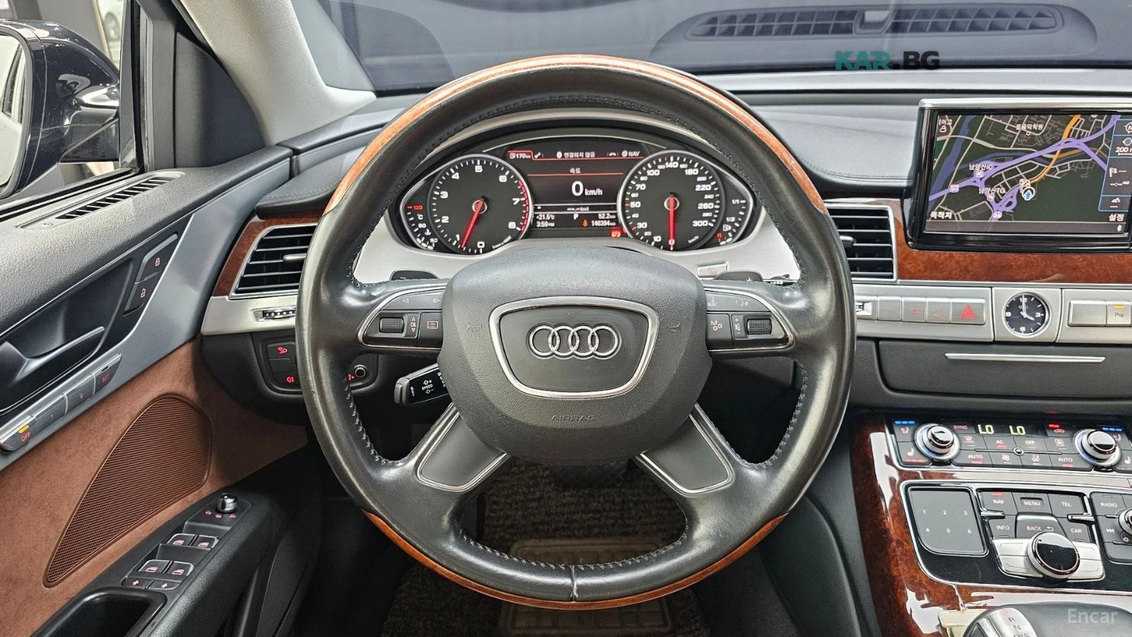 Audi A8 3.0 TFSI QUATTRO* КОЖА* ОБДУХВ* ПАНО* МОНИТОРИ, снимка 12 - Автомобили и джипове - 55253266
