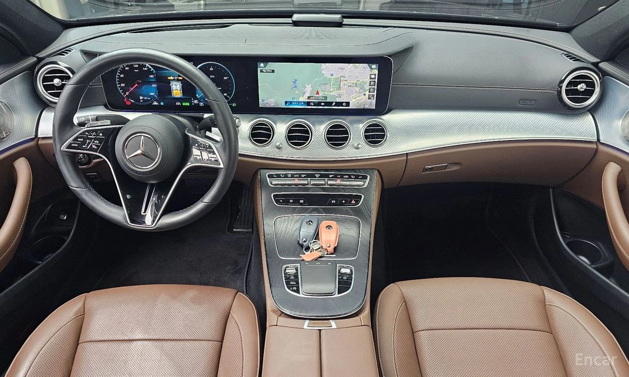 Mercedes-Benz E 350 4MATIC* BURMESTER* ОБДУХВАНЕ* ХЕДЪП* ДИСТРОНИК* , снимка 7 - Автомобили и джипове - 55311090