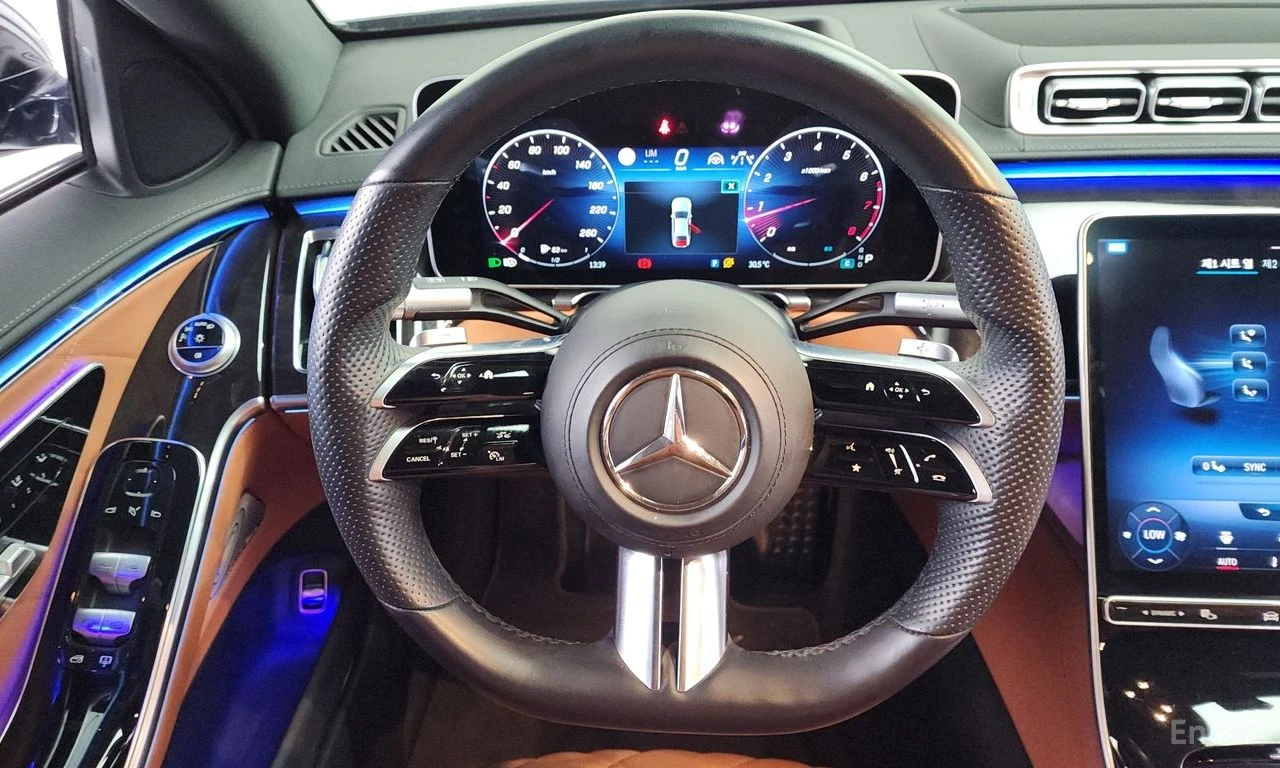 Mercedes-Benz S 500 L AMG LINE* FULL* МАСАЖ* 360* ХЕДЪП* BURMESTER* TV, снимка 9 - Автомобили и джипове - 55352657