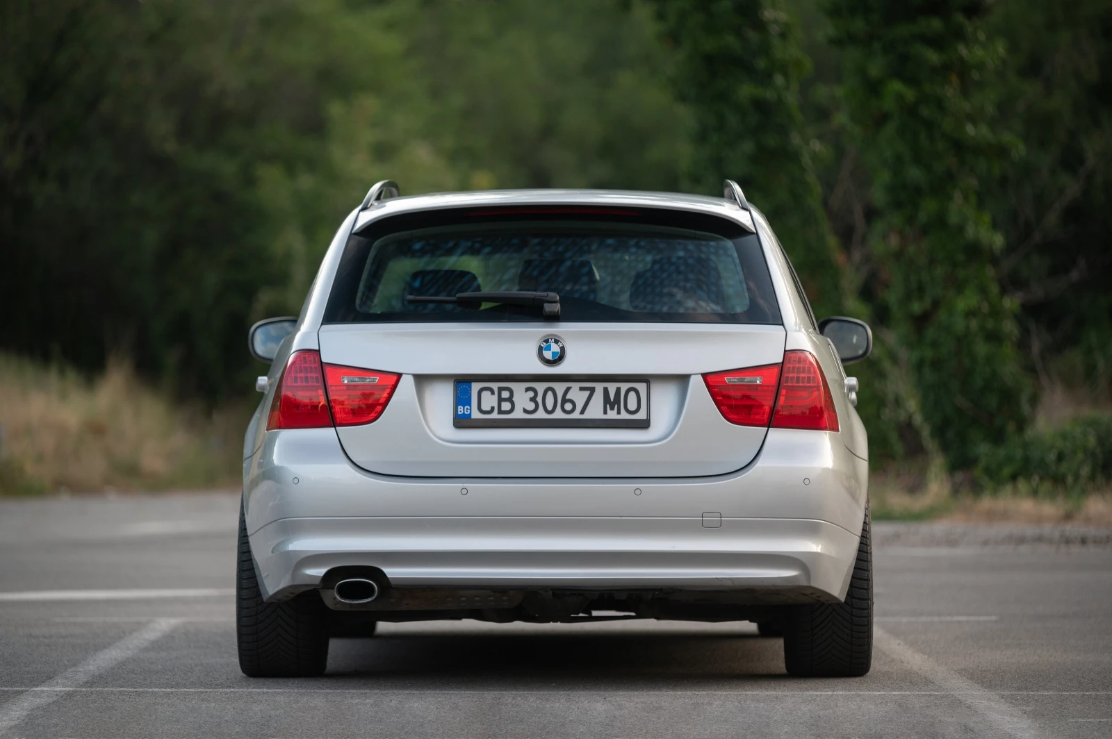BMW 320 facelift, снимка 5 - Автомобили и джипове - 55774077