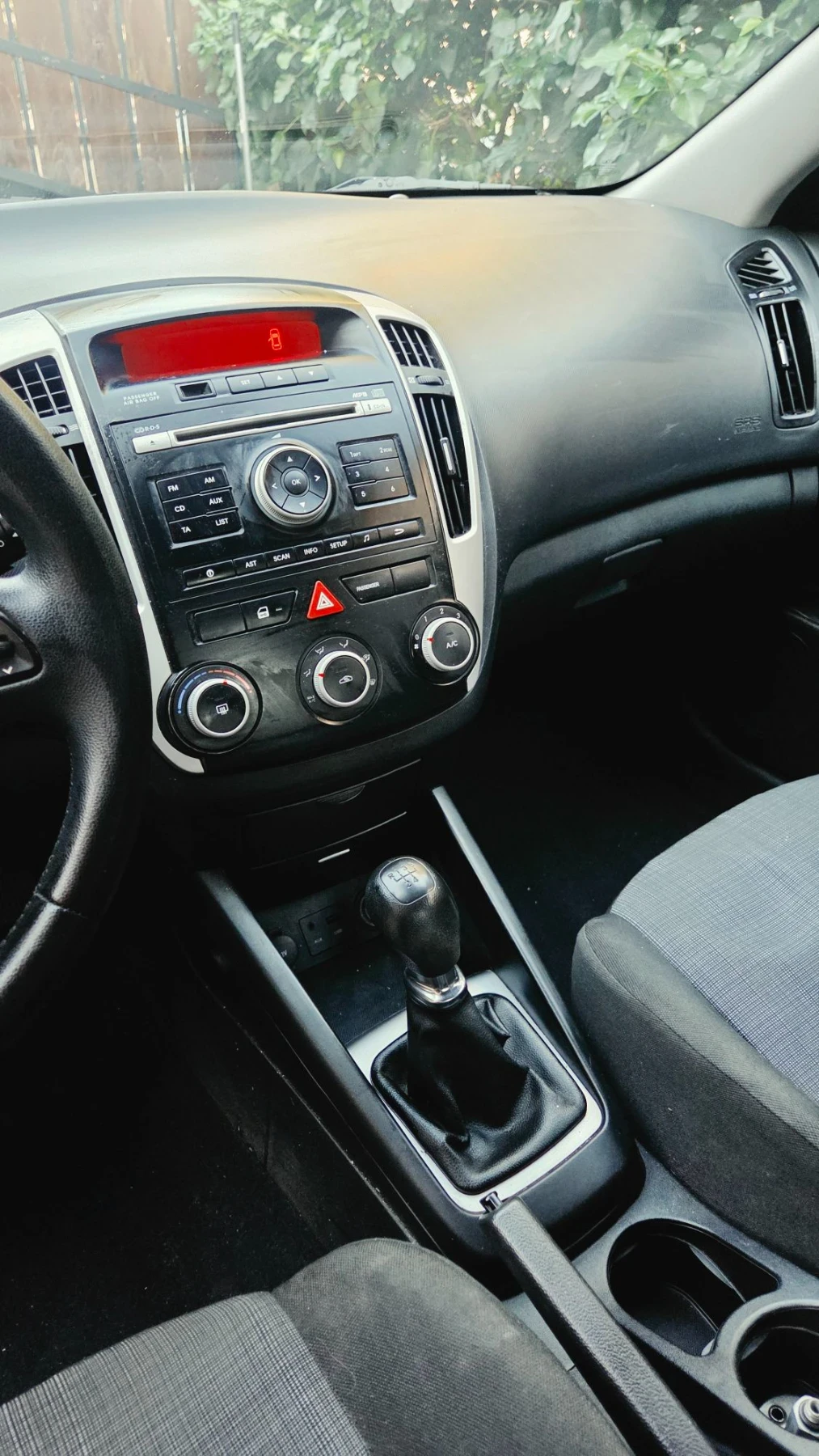 Kia Ceed 1.4 бензин/газ/верига, снимка 8 - Автомобили и джипове - 55854320