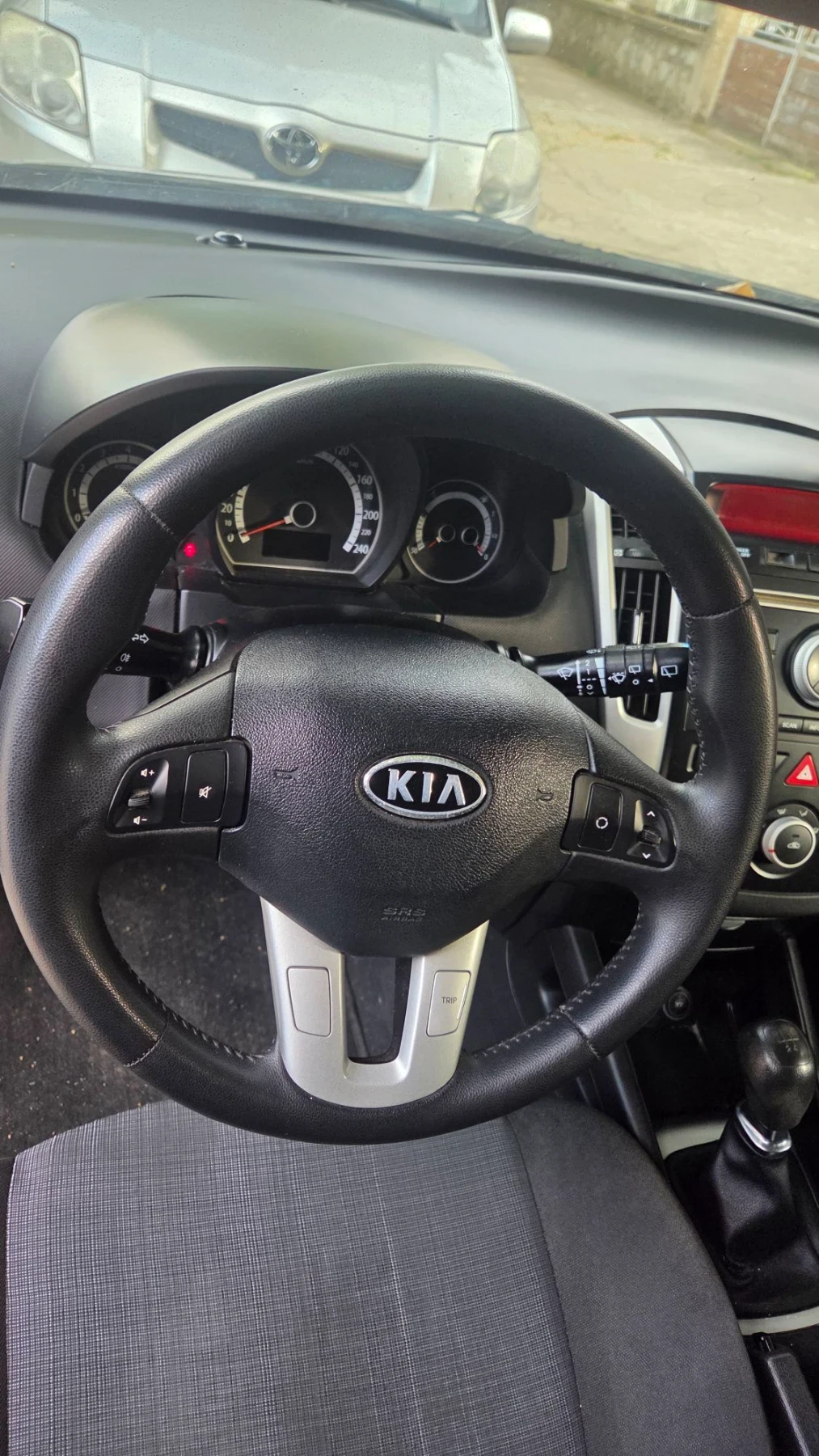 Kia Ceed 1.4 бензин/газ/верига, снимка 10 - Автомобили и джипове - 55854320