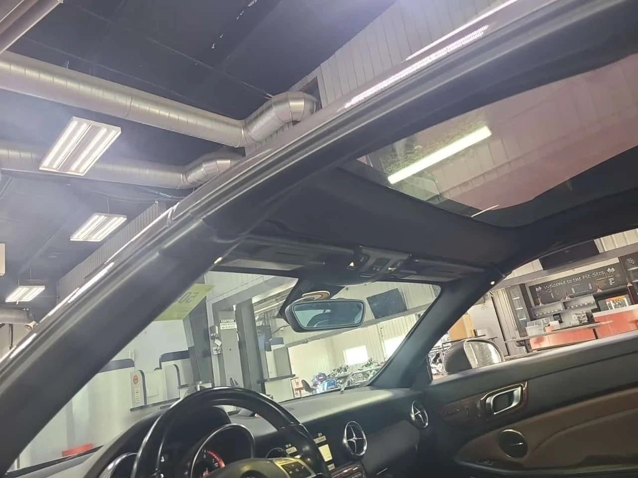Mercedes-Benz SLK * 350 * CARFAX * , снимка 12 - Автомобили и джипове - 56225504