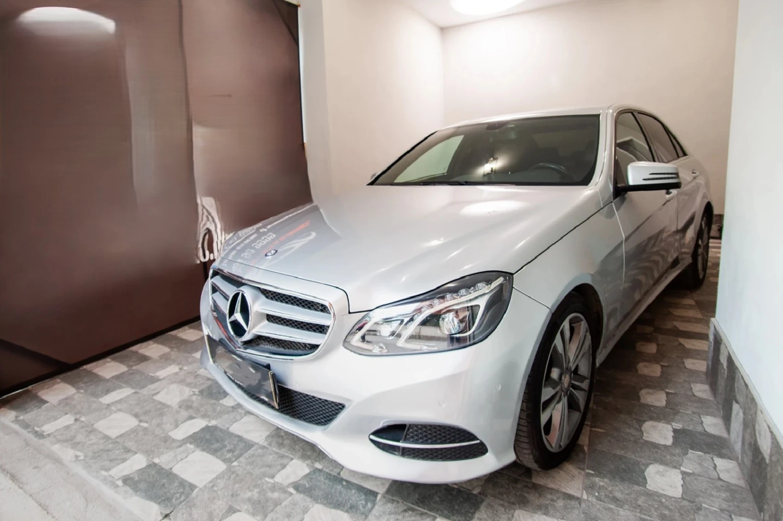 Mercedes-Benz E 350 Mercedes-Benz E 350 Bluetec/4-Matic