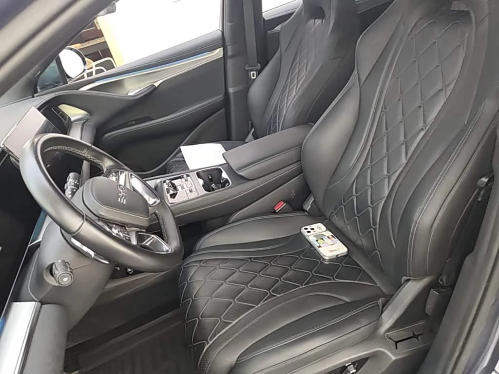 BYD Sealion 7 610 Smart Range Edition, снимка 15 - Автомобили и джипове - 56474327