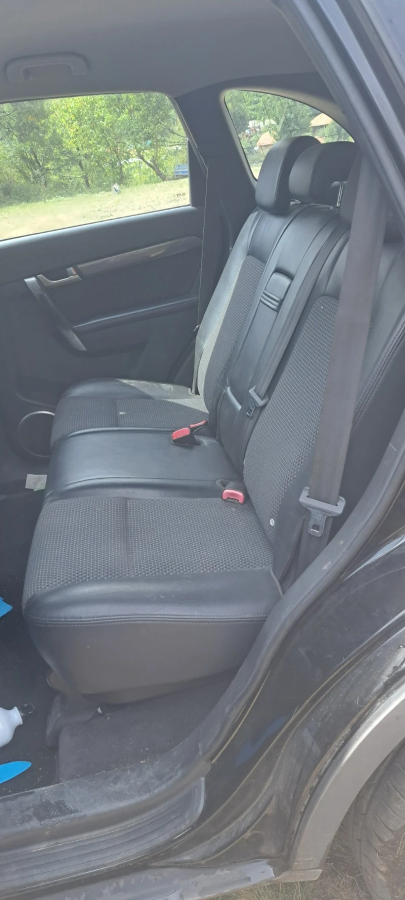 Chevrolet Captiva 2.4, снимка 3 - Автомобили и джипове - 52587590