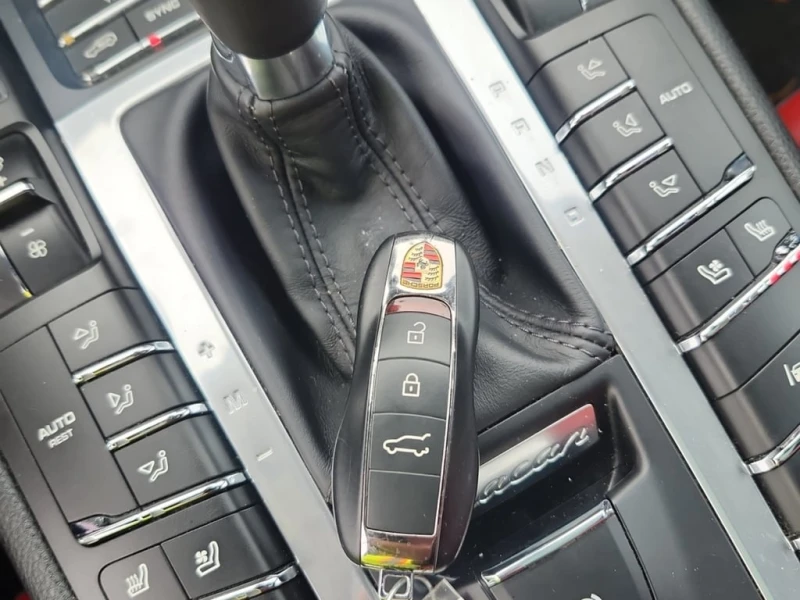 Porsche Macan * S * CARFAX * БЕЗ ПЪРВОНАЧАЛНА ВНОСКА, снимка 8 - Автомобили и джипове - 53199286