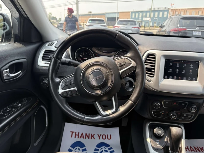 Jeep Compass * Sport * CARFAX * ФИКСИРАНА ЦЕНА, снимка 14 - Автомобили и джипове - 53452844