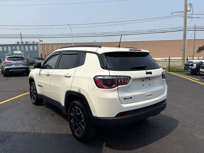 Jeep Compass * Sport * CARFAX * ФИКСИРАНА ЦЕНА, снимка 6 - Автомобили и джипове - 53452844