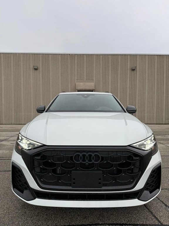 Audi Q8 * Technik * CARFAX * S-LINE * 360 * B&O
