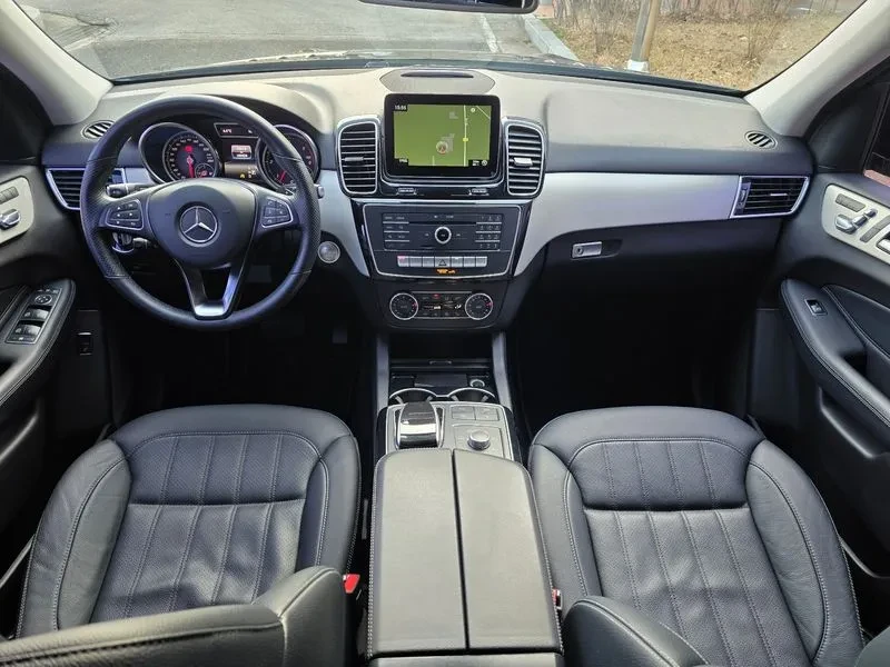 Mercedes-Benz GLE 350 D 4MATIC, снимка 7 - Автомобили и джипове - 55174755