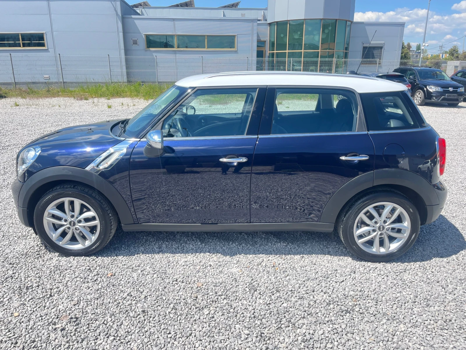 Mini Countryman 2.0D-112k.c. /110000km., NAVI./ - изображение 3