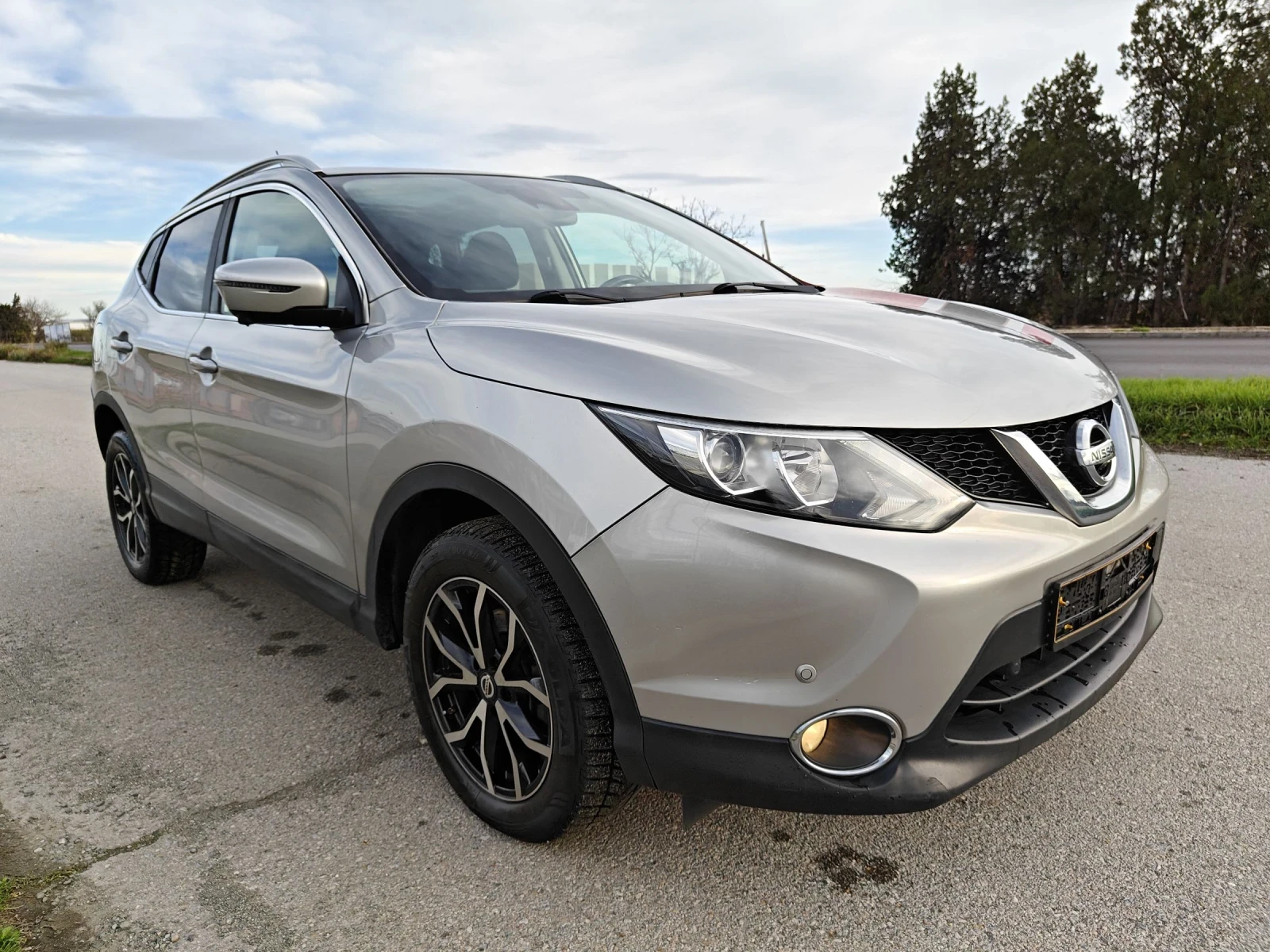 Nissan Qashqai 1.6d Automatik-131 | Mobile.bg   2