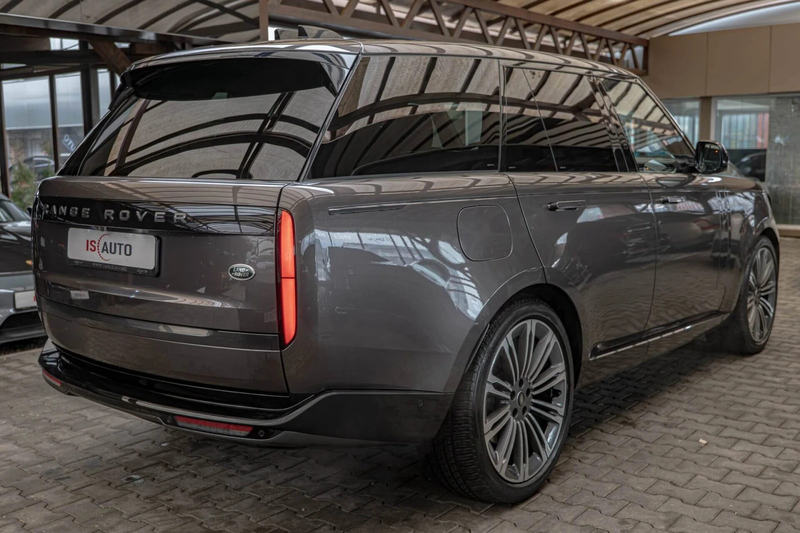 Land Rover Range rover P530/SV/SWB/Камера/Обдухване/Meridian 3D/HuD/Масаж - изображение 6