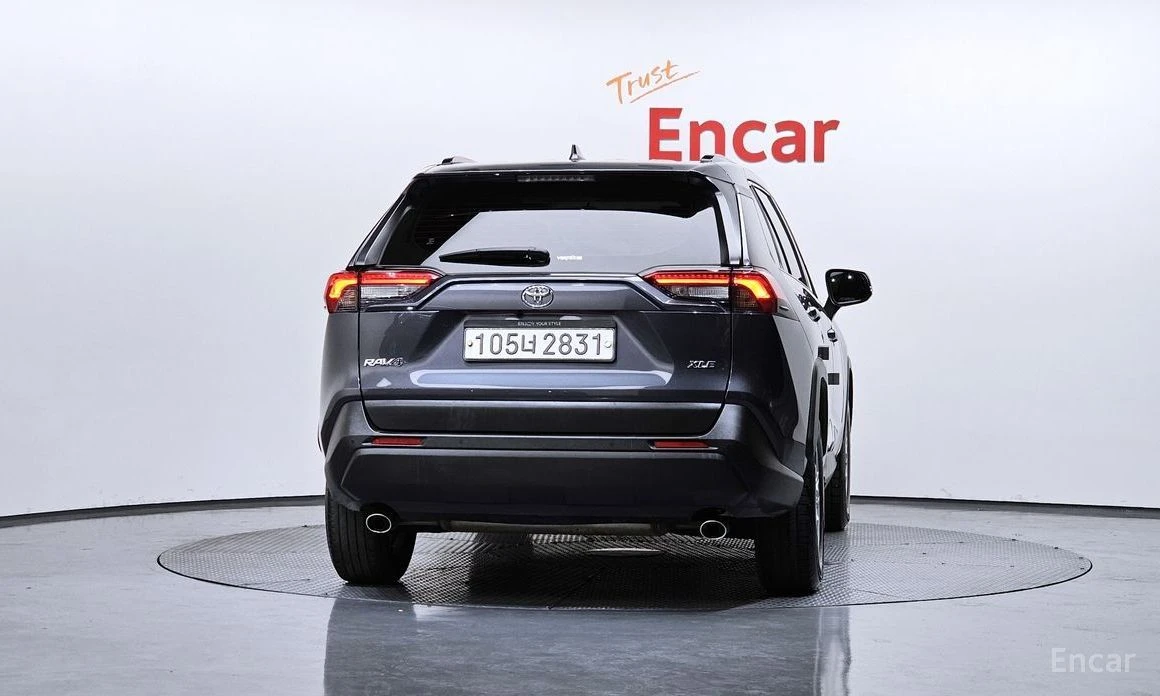 Toyota Rav4, снимка 4 - Автомобили и джипове - 54148841