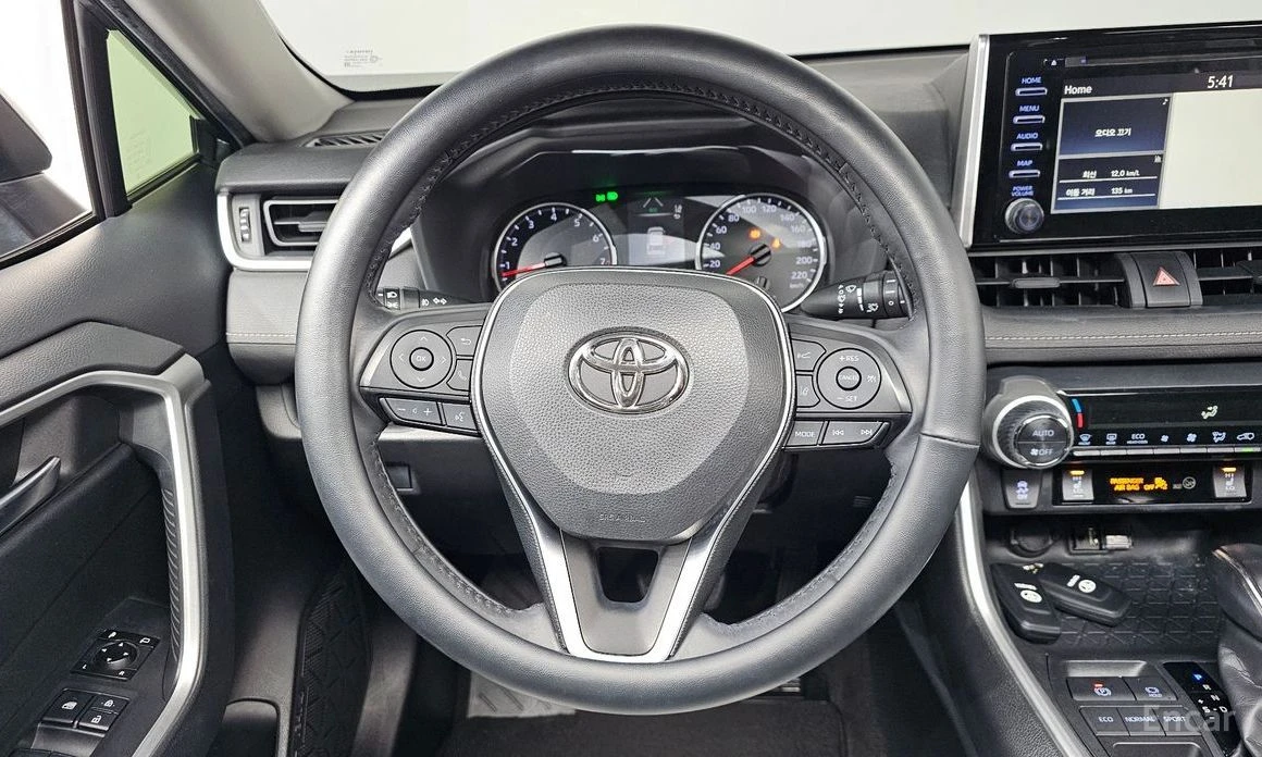 Toyota Rav4, снимка 13 - Автомобили и джипове - 54148841