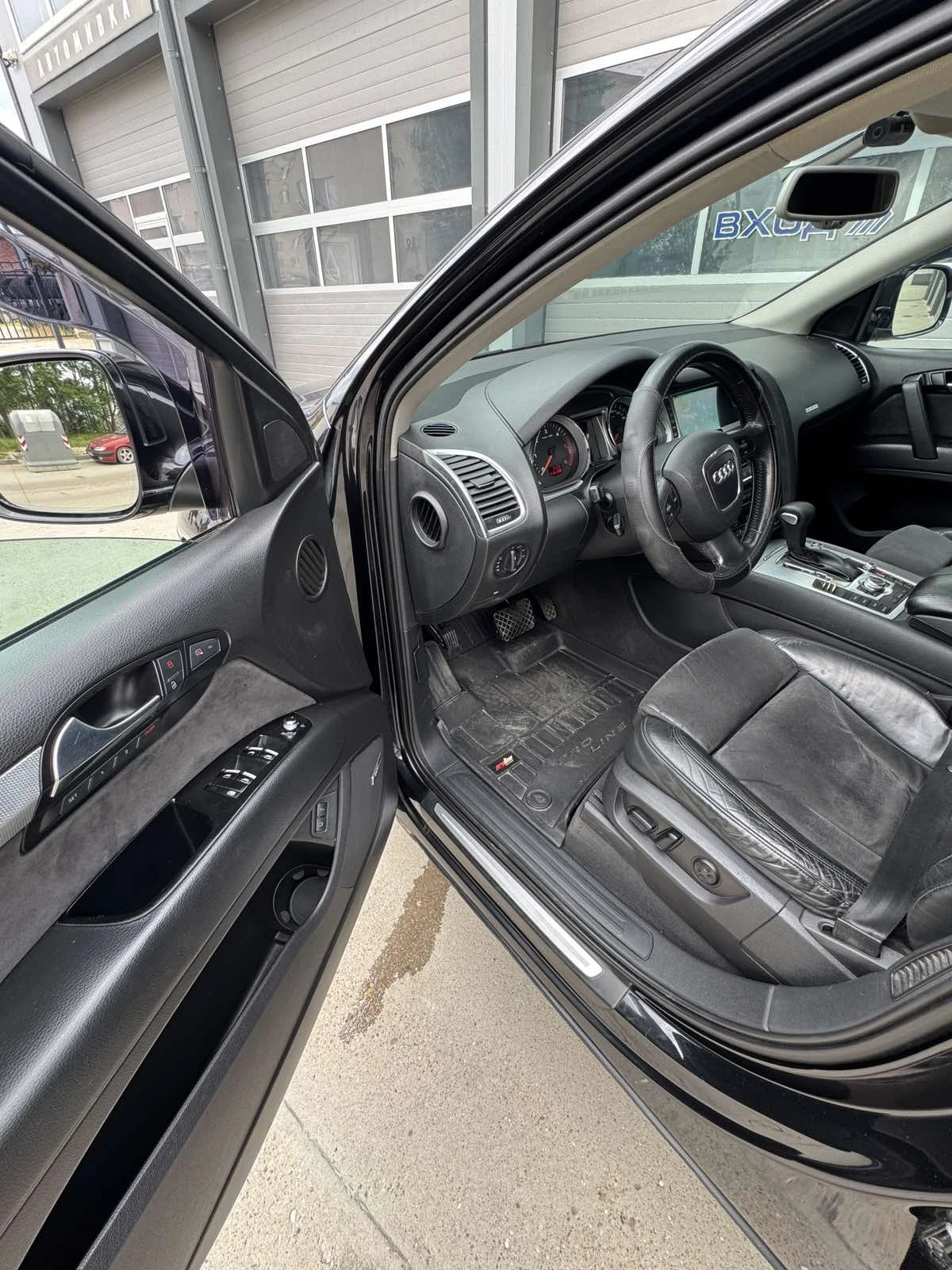Audi Q7, снимка 5 - Автомобили и джипове - 54800645
