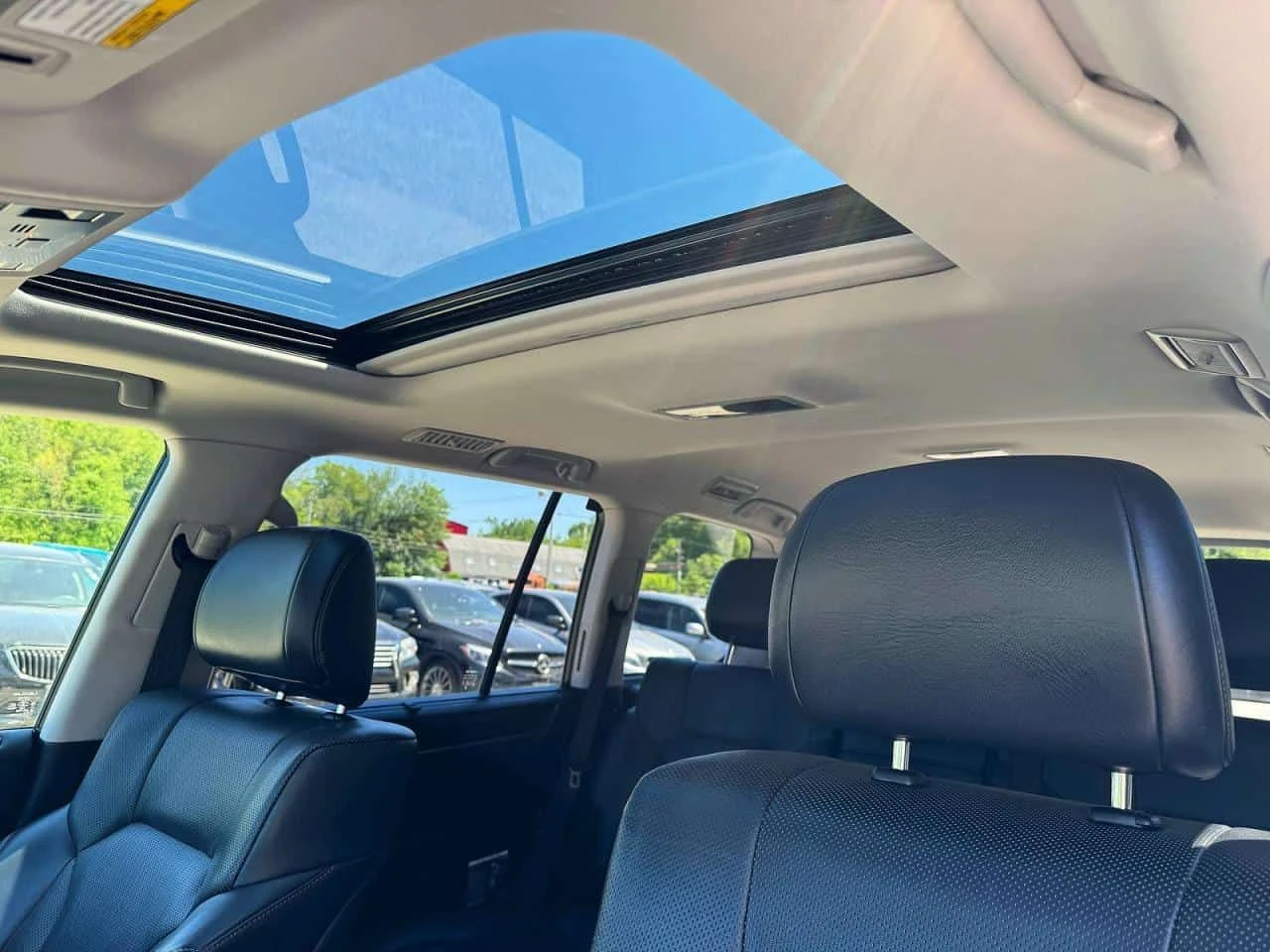 Lexus LX 570 * 360 * ��������� * 7 ������ * CARFAX * ���� �� �� | Mobile.bg � ����������� 11