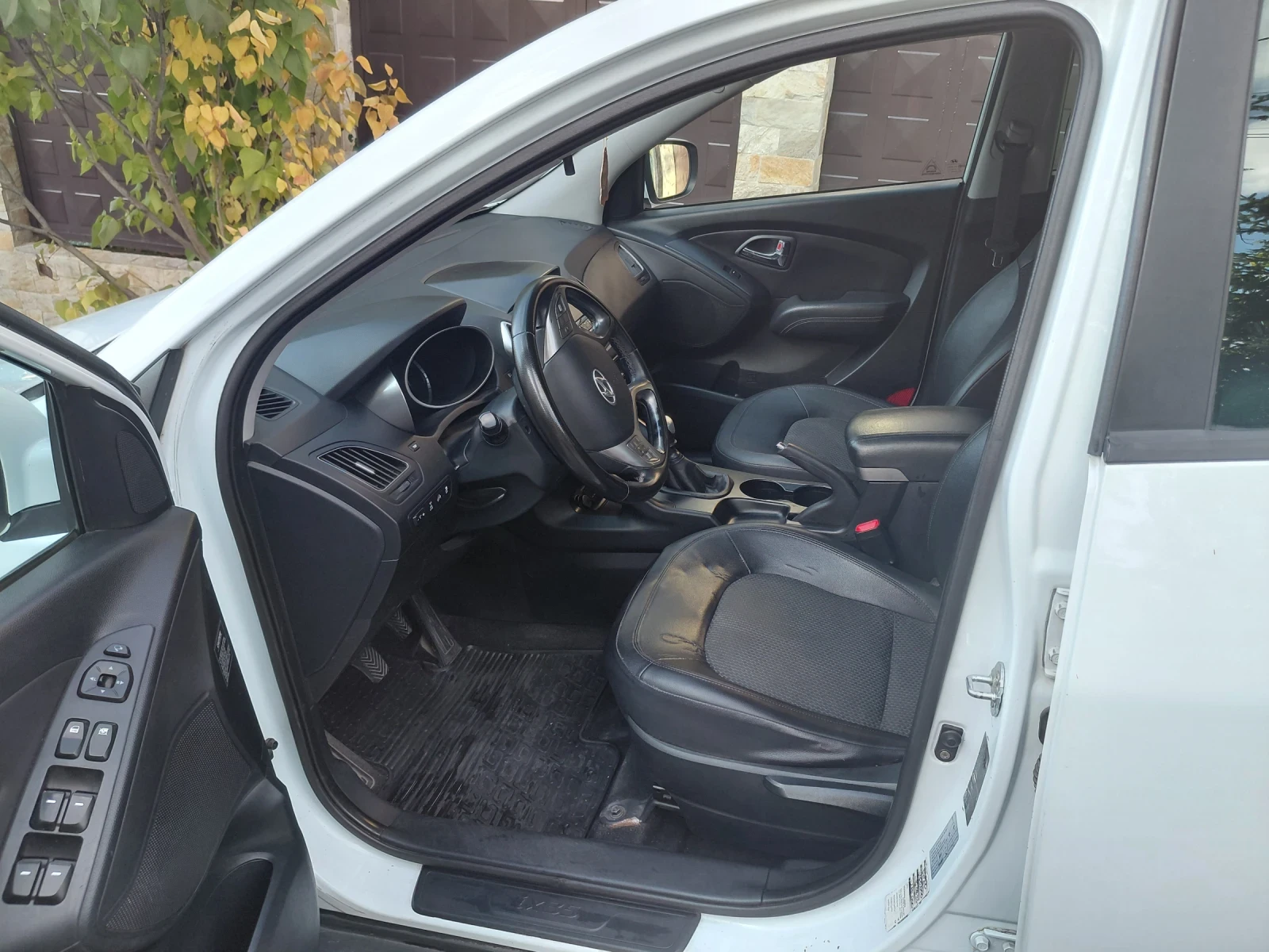 Hyundai IX35, снимка 5 - Автомобили и джипове - 56416927