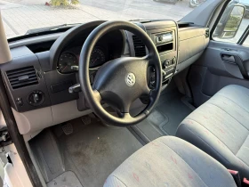 VW Crafter 2.5TDI до 3.5т. 4.30м. Климатроник Euro 5 , снимка 15