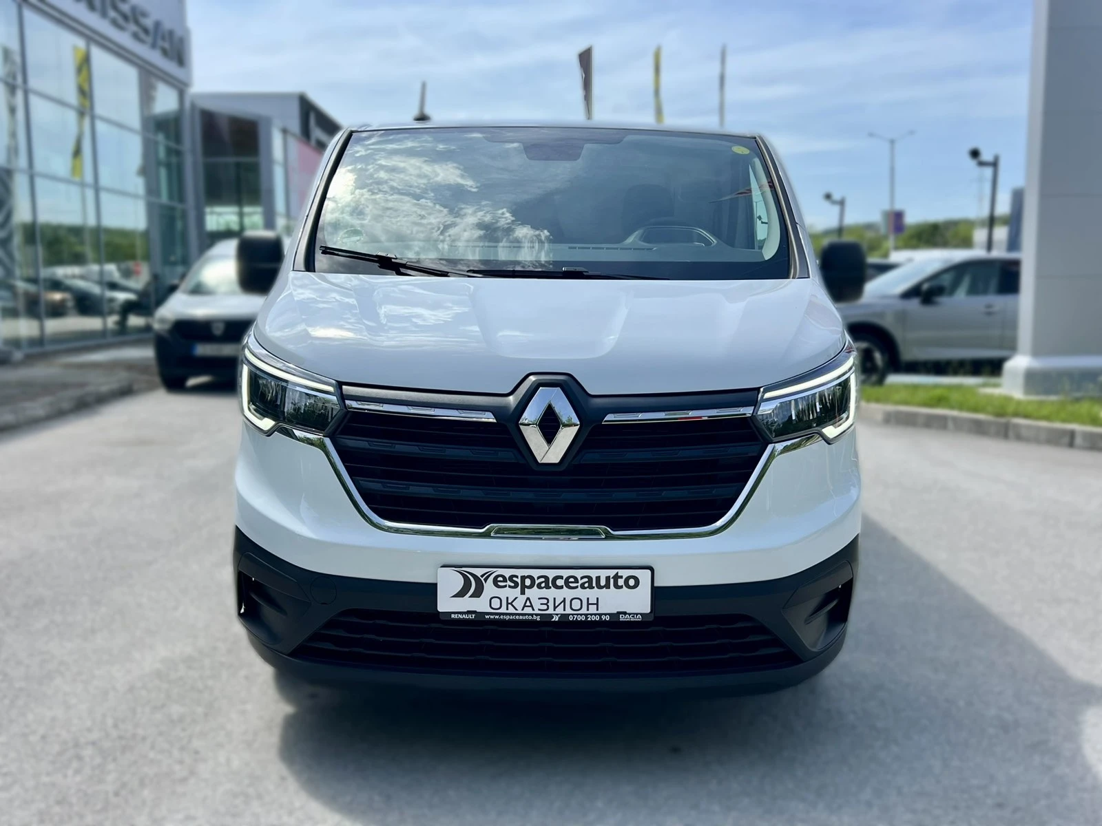 Renault Trafic L2H1 / 2.0 BluedCi / 130 �.�. / LED / ������� | Mobile.bg � ����������� 2