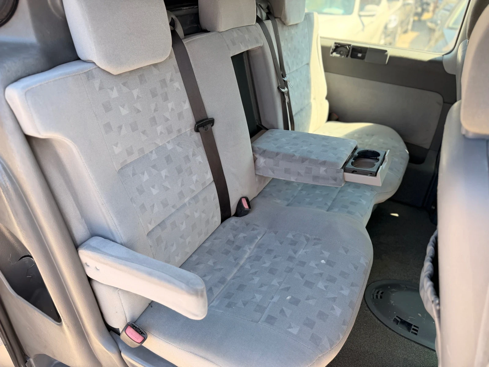 Mercedes-Benz Viano 2.2CDI/ АВТОМАТИК/ 4+ 1, снимка 15 - Бусове и автобуси - 55673494