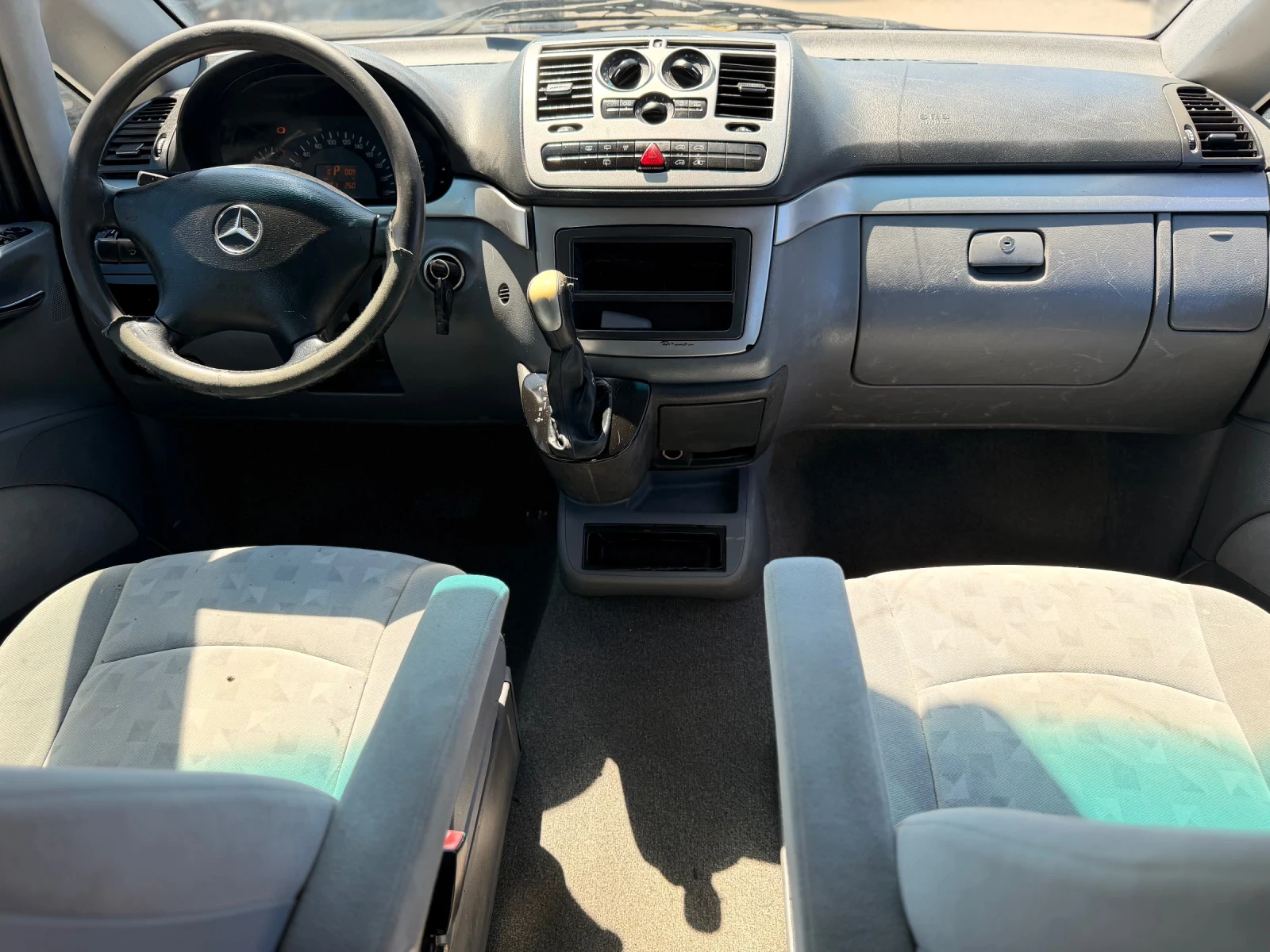 Mercedes-Benz Viano 2.2CDI/ АВТОМАТИК/ 4+ 1, снимка 13 - Бусове и автобуси - 55673494