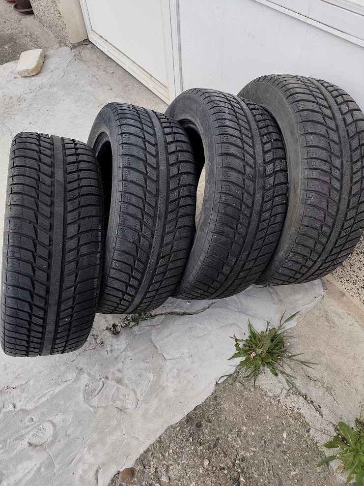 Гуми Зимни 205/55R16