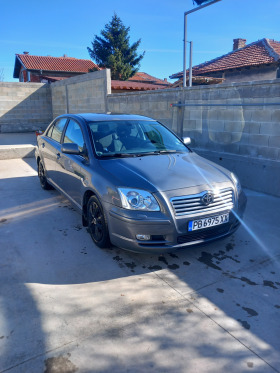 Toyota Avensis 2.0, снимка 14 - Автомобили и джипове - 44941799