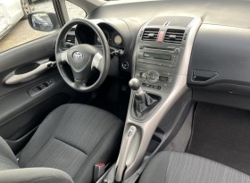 Обява за продажба на Toyota Auris 2.0-126кс ~7 999 лв. - изображение 11